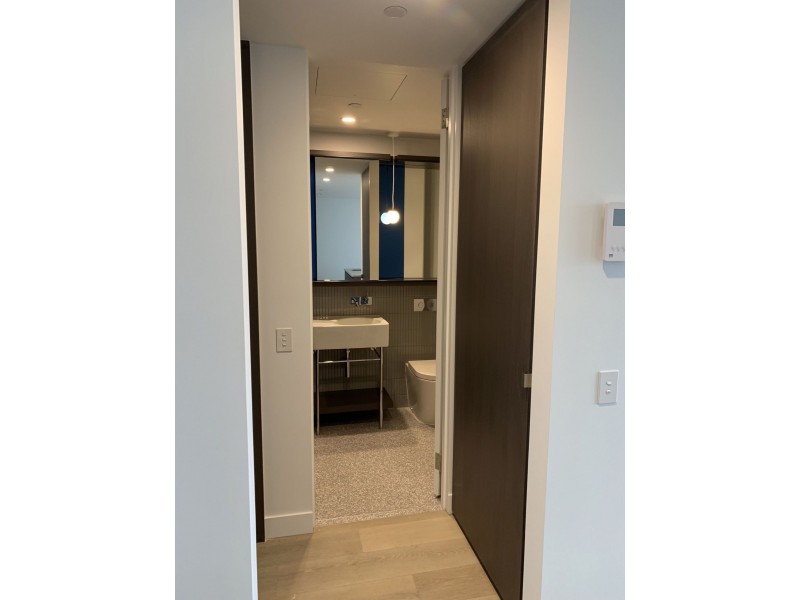 4217/160 Victoria street, Melbourne VIC 3000