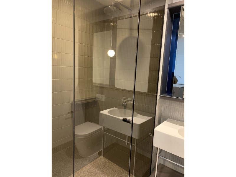 4217/160 Victoria street, Melbourne VIC 3000