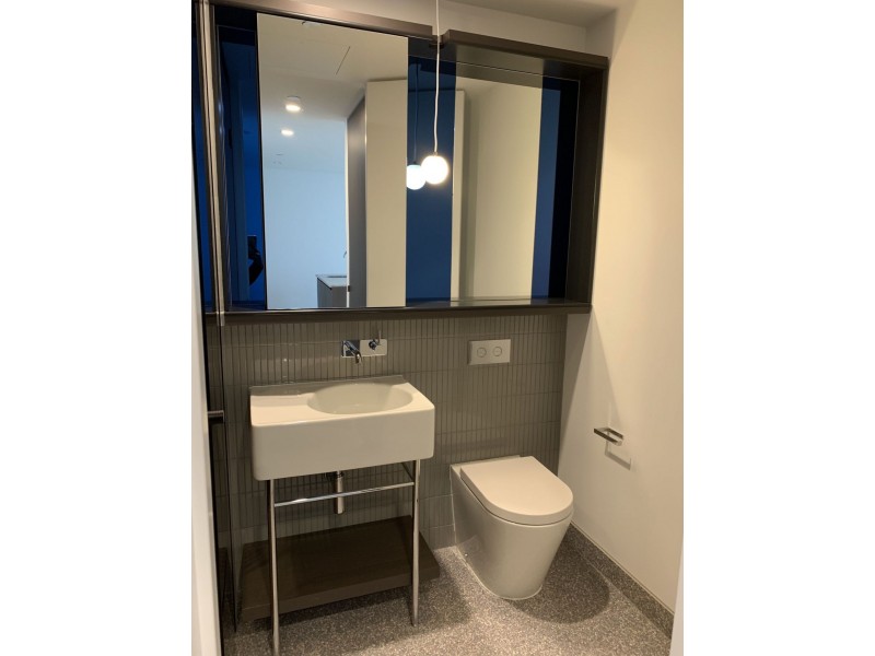 4217/160 Victoria street, Melbourne VIC 3000