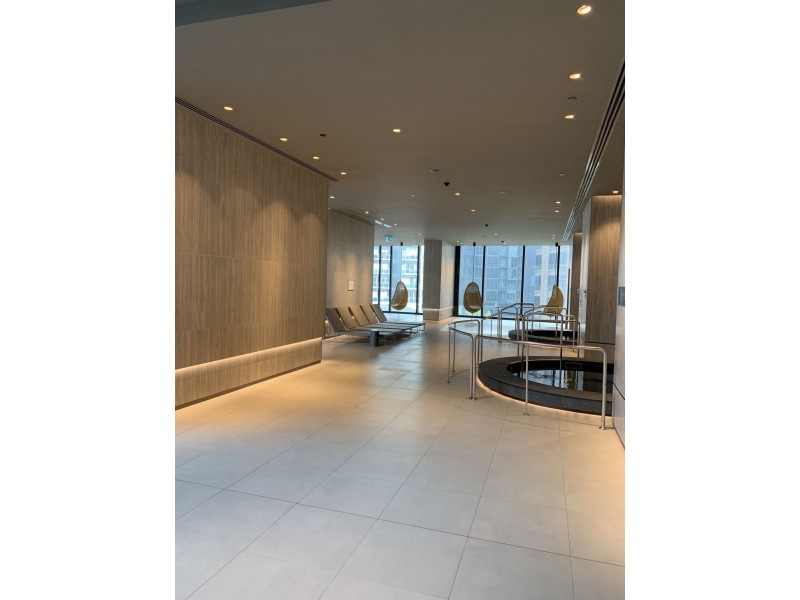 4217/160 Victoria street, Melbourne VIC 3000