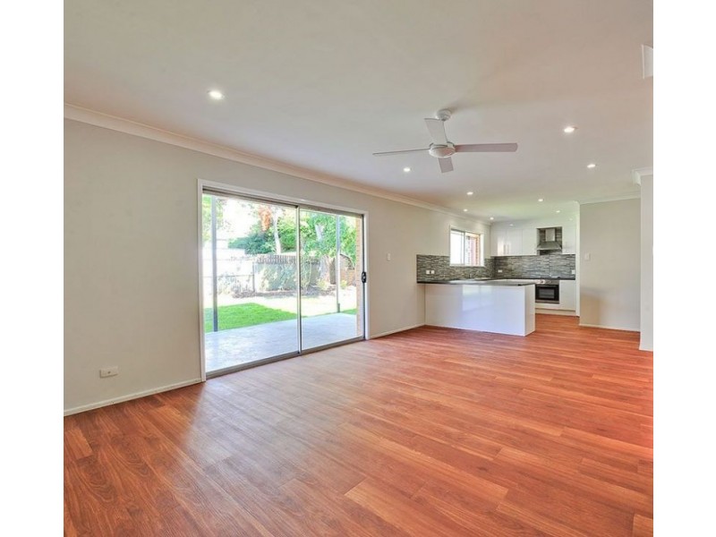 3 Tarcoola Avenue, Ferny Hills QLD 4055