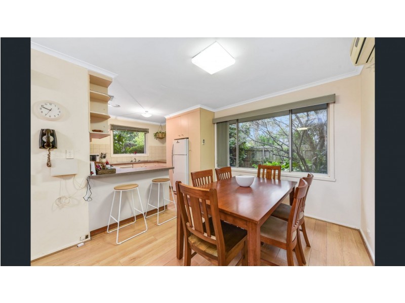 4 Robin Court, Keysborough VIC 3173