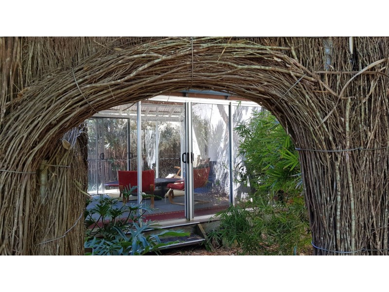 3 IVORY CURL CT, Ewingsdale NSW 2481