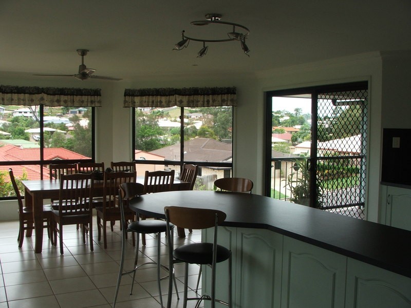 186 J Hickey Ave, Gladstone QLD 4680