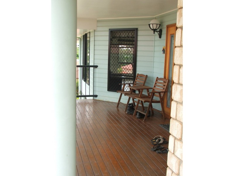 186 J Hickey Ave, Gladstone QLD 4680