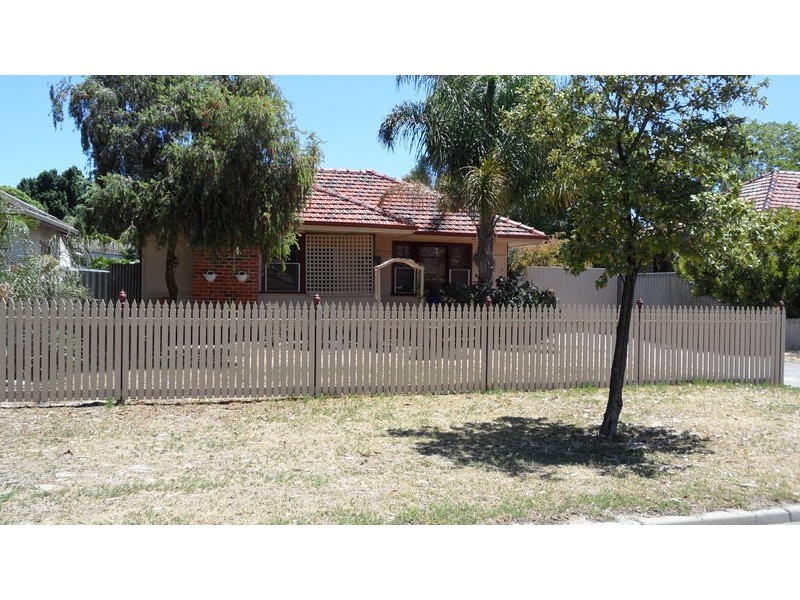 165 Star Street, Carlisle WA 6101