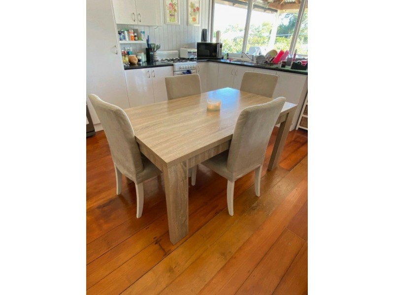 53 Frank St, Norman Park QLD 4170