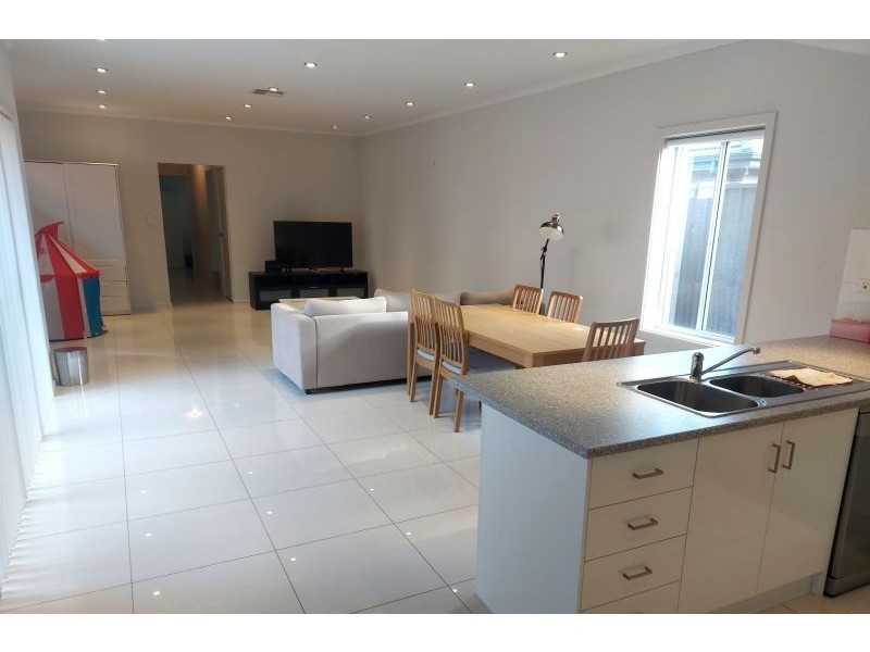 35 Gurrs Rd, Beulah Park SA 5067