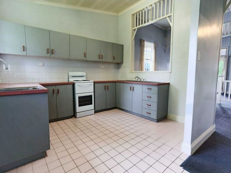 10 Ashbolt St, Wooloowin QLD 4030