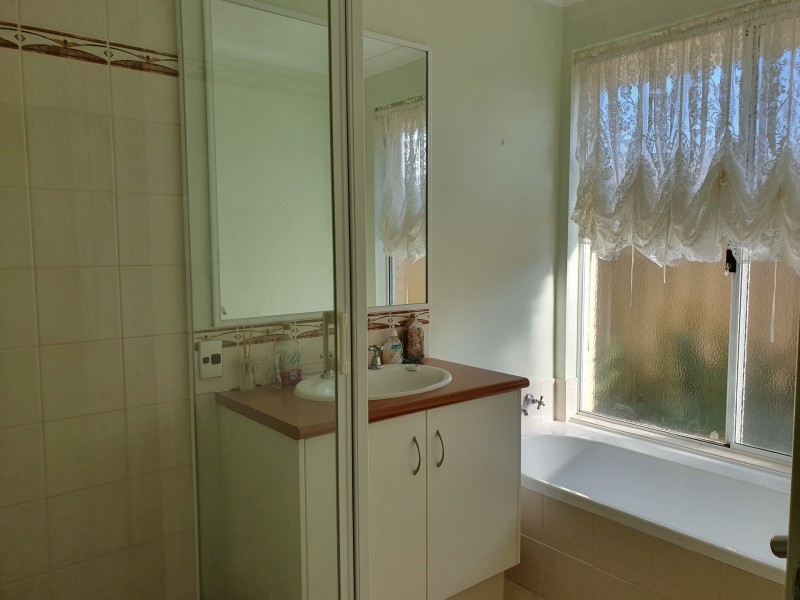 10 GILMORE STREET, Dalyellup WA 6230