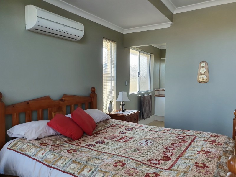 10 GILMORE STREET, Dalyellup WA 6230