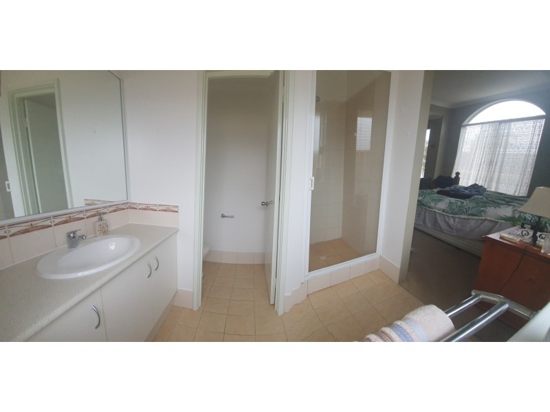 10 GILMORE STREET, Dalyellup WA 6230