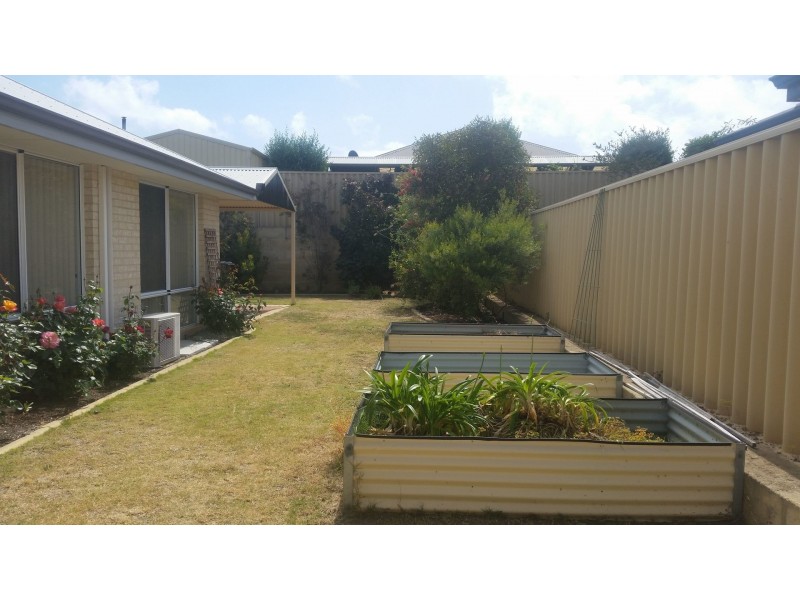 10 GILMORE STREET, Dalyellup WA 6230