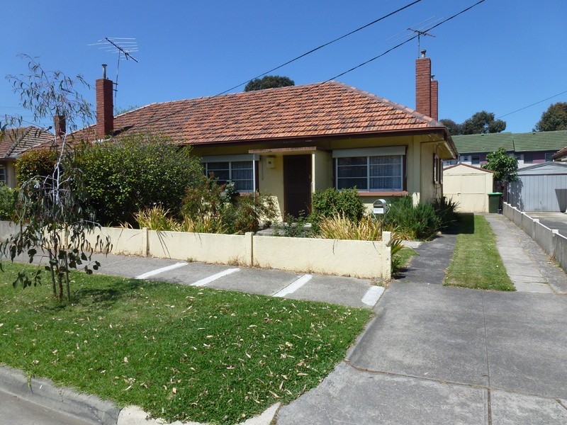 20 Yarrabin, Brunswick West VIC 3055