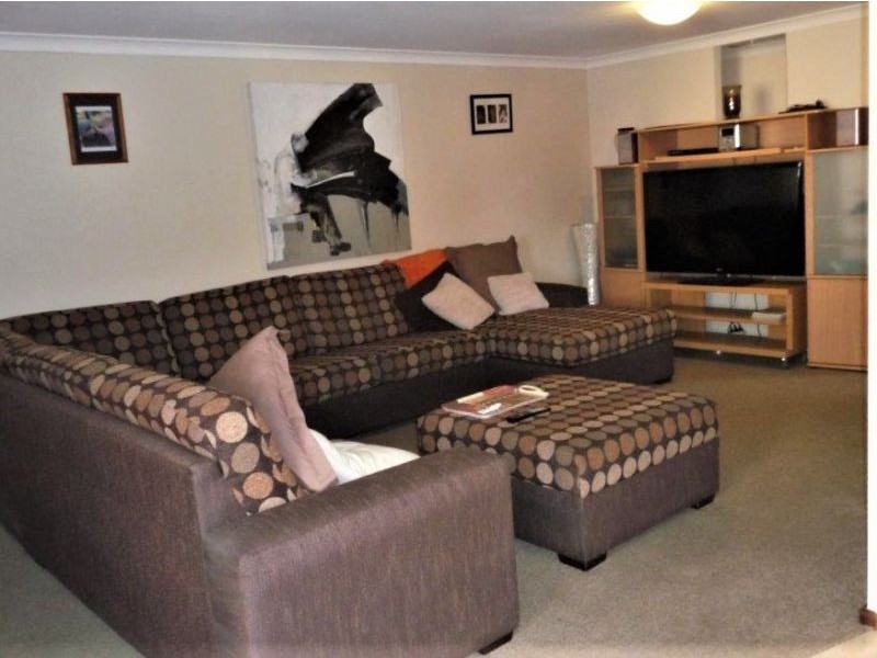 9 Carbridge Way, Duncraig WA 6023