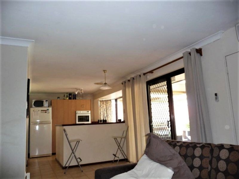 9 Carbridge Way, Duncraig WA 6023