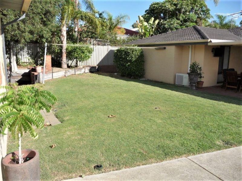 9 Carbridge Way, Duncraig WA 6023