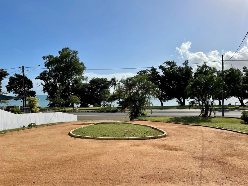 23 Victoria Street, Cardwell QLD 4849