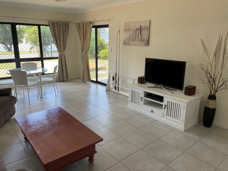 23 Victoria Street, Cardwell QLD 4849