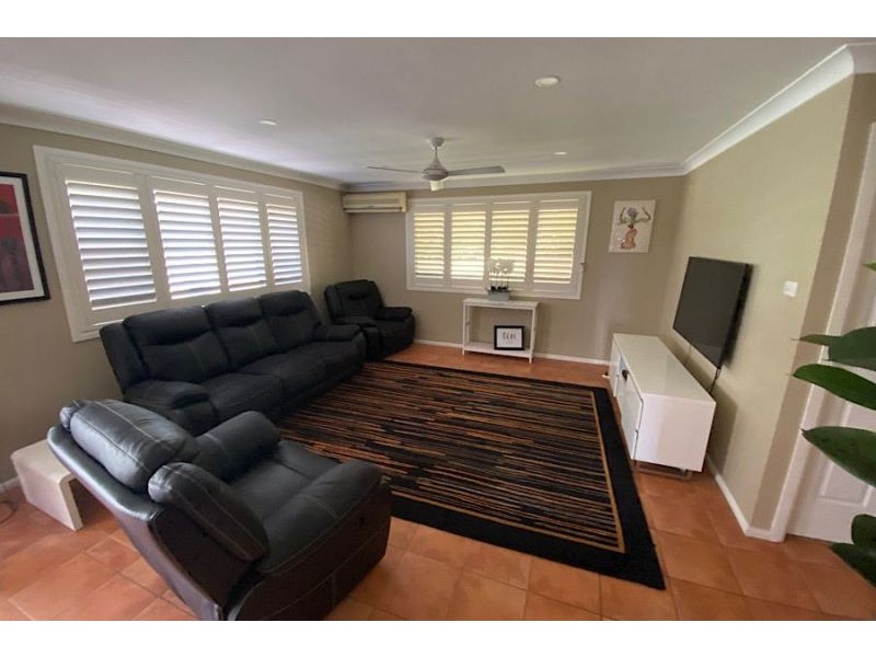 20 Dampier Court, Lake Cathie NSW 2445