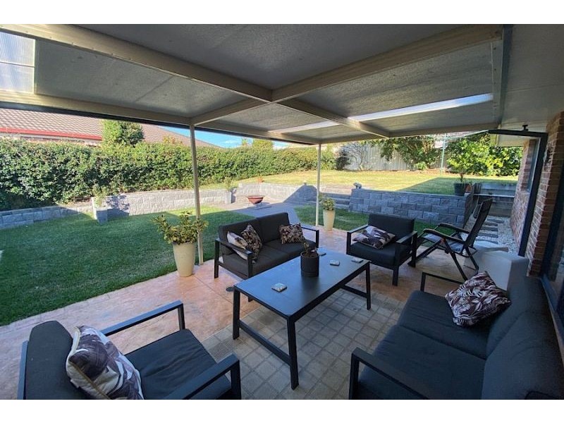 20 Dampier Court, Lake Cathie NSW 2445