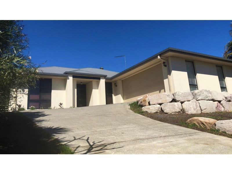 65 Lagoon Crescent, Bellbowrie QLD 4070