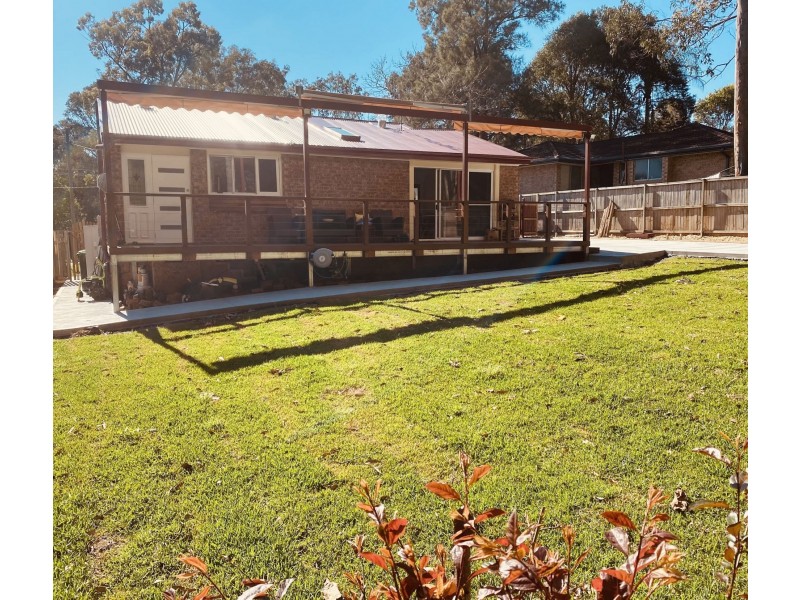 120 Casey Drive, Watanobbi NSW 2259