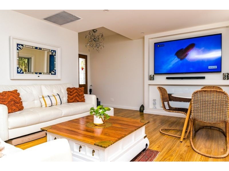 120 Casey Drive, Watanobbi NSW 2259