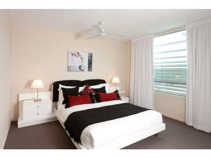 5/7 Dolphin Ave, Mermaid Beach QLD 4218