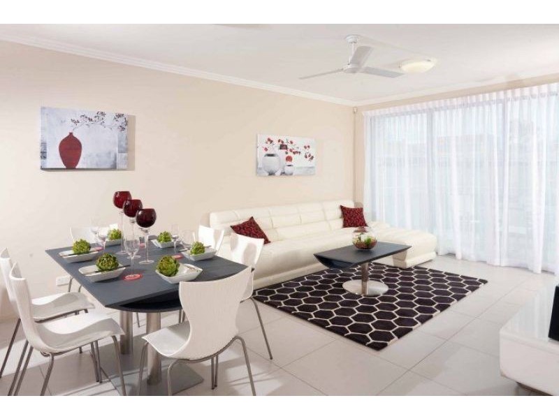 5/7 Dolphin Ave, Mermaid Beach QLD 4218