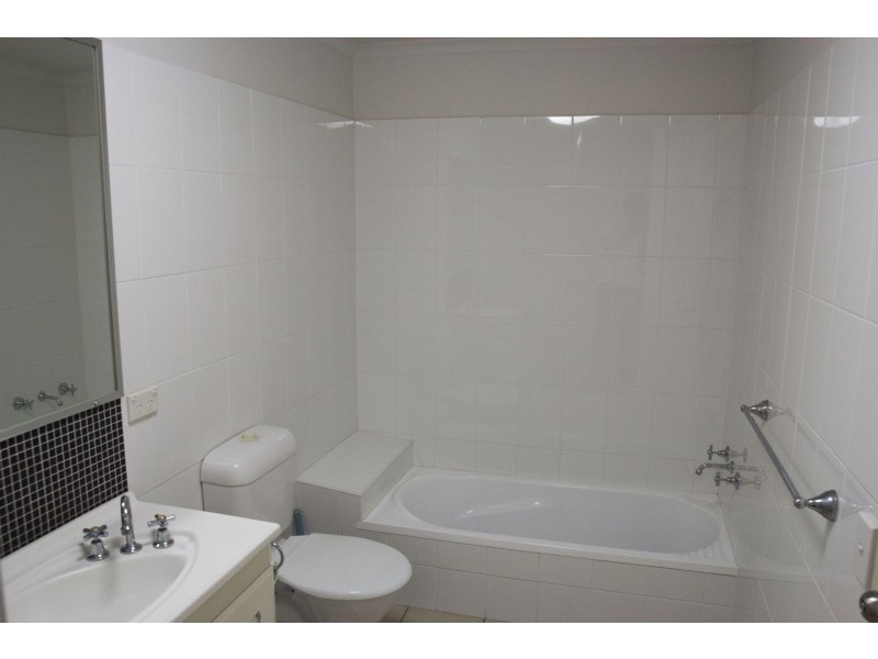 6/4 First Ave, Sawtell NSW 2452