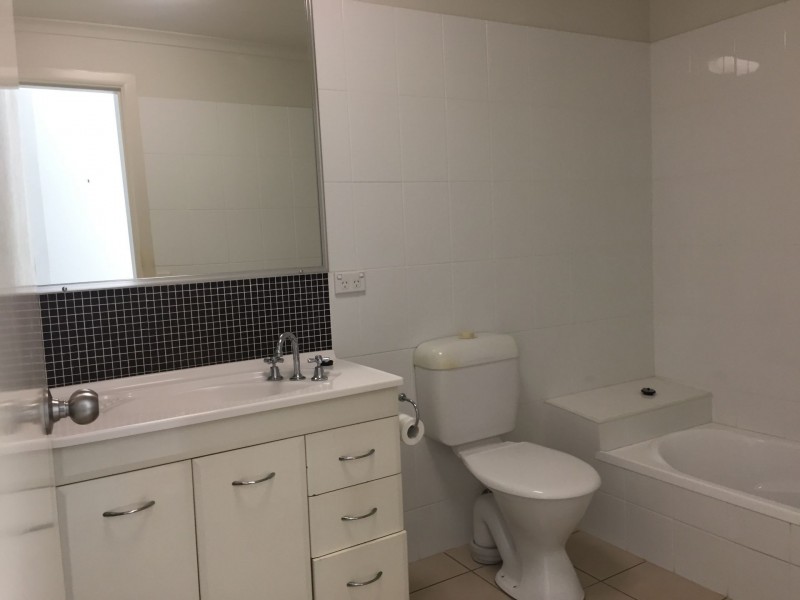 6/4 First Ave, Sawtell NSW 2452