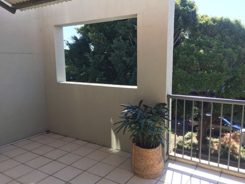 6/4 First Ave, Sawtell NSW 2452