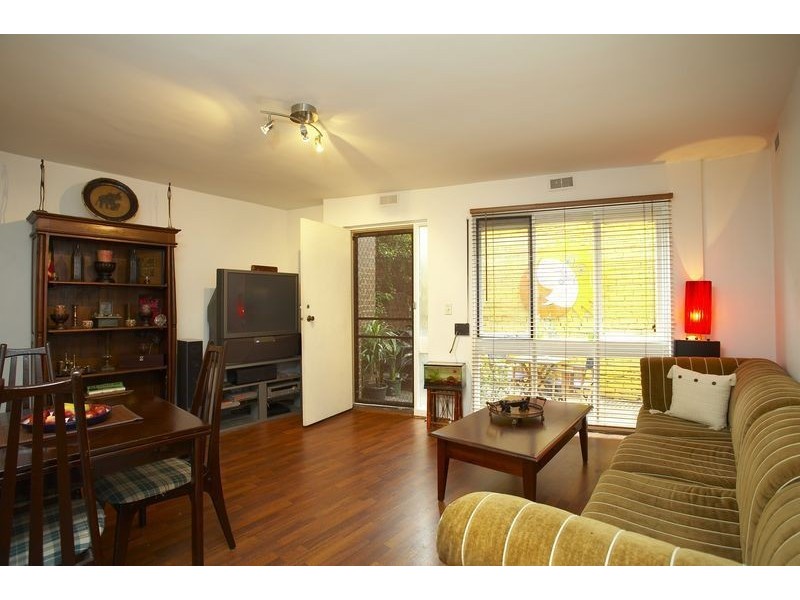 2/34 Alexandra Parade, Fitzroy VIC 3065