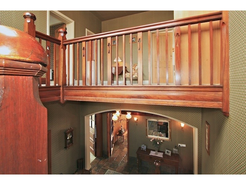 8 Esplanade, Lindisfarne TAS 7015