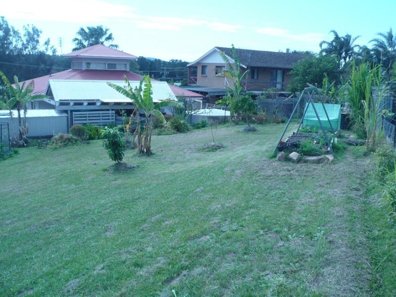 7 ILLAWARRA CR, Coomba Park NSW 2428