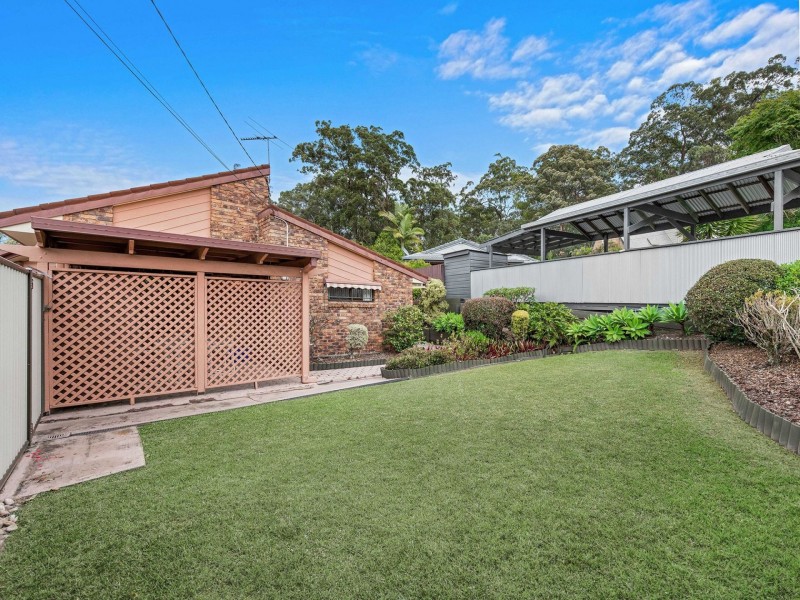 23 Bel-Air Court, Ferny Hills QLD 4055