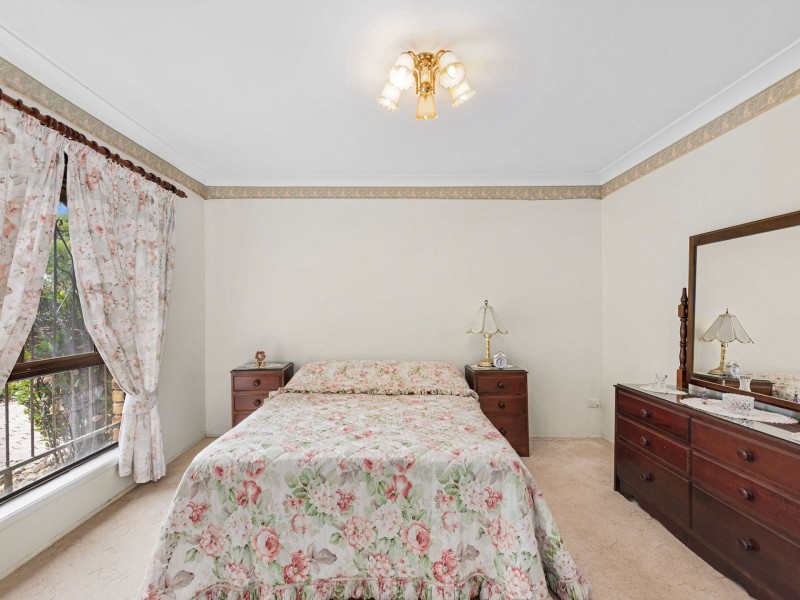 23 Bel-Air Court, Ferny Hills QLD 4055