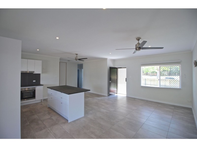 22 Mercurio St, White Rock QLD 4868