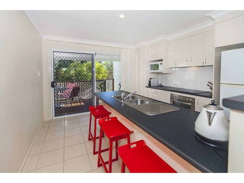 15 Periwinkle lane, Springfield Lakes QLD 4300