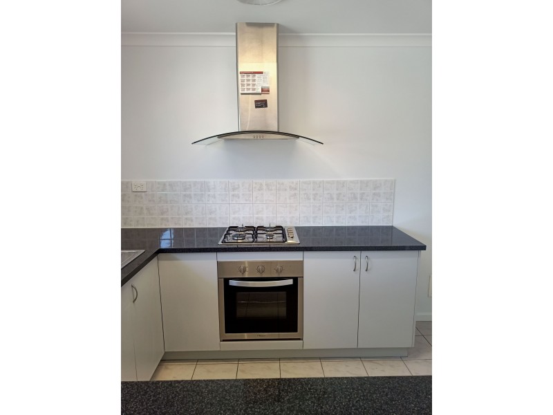3/3 Henry St, Midland WA 6056