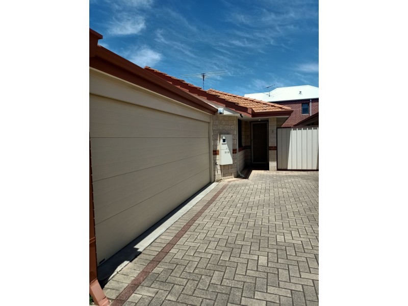 3/3 Henry St, Midland WA 6056