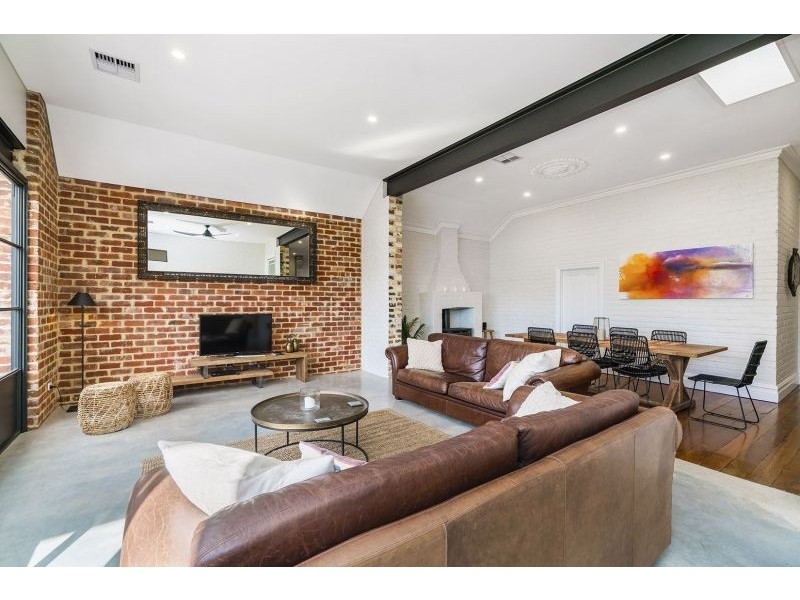 122 Townshend Rd, Subiaco WA 6008