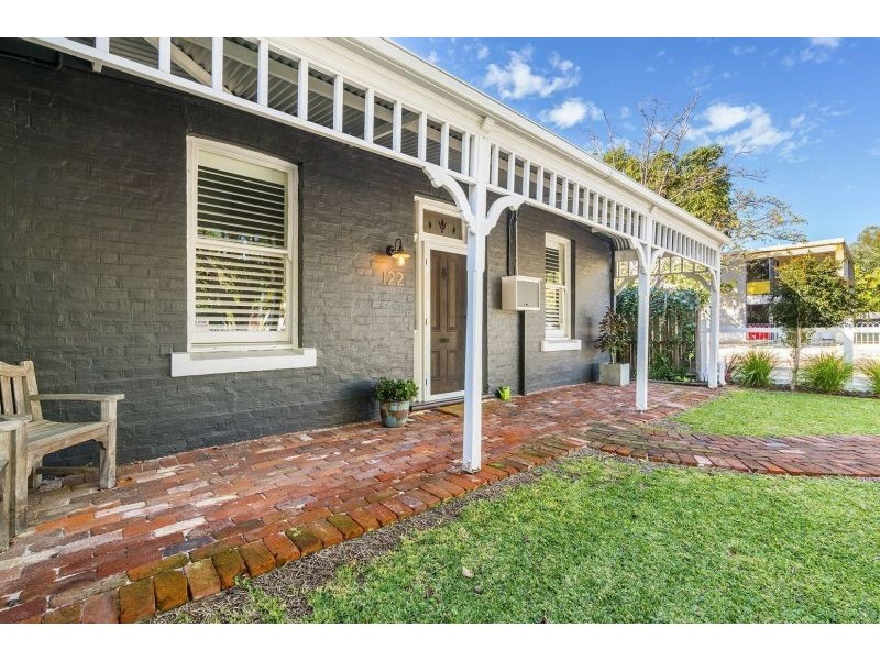 122 Townshend Rd, Subiaco WA 6008