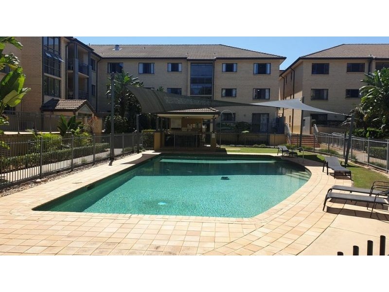 76/300 Sir Fred Schonell Drive, St Lucia QLD 4067