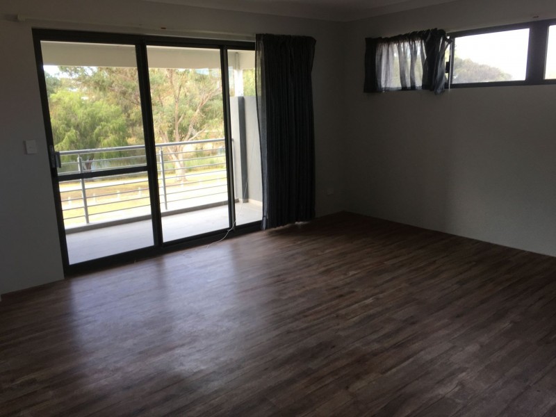 50 B Broadbeach Blvd, Hillarys WA 6025