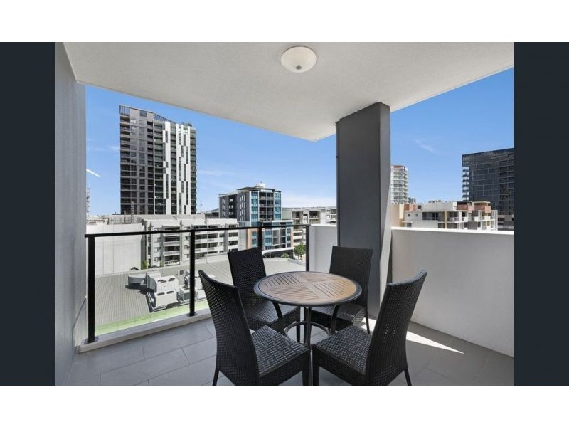 27 Cordelia Street, South Brisbane QLD 4101