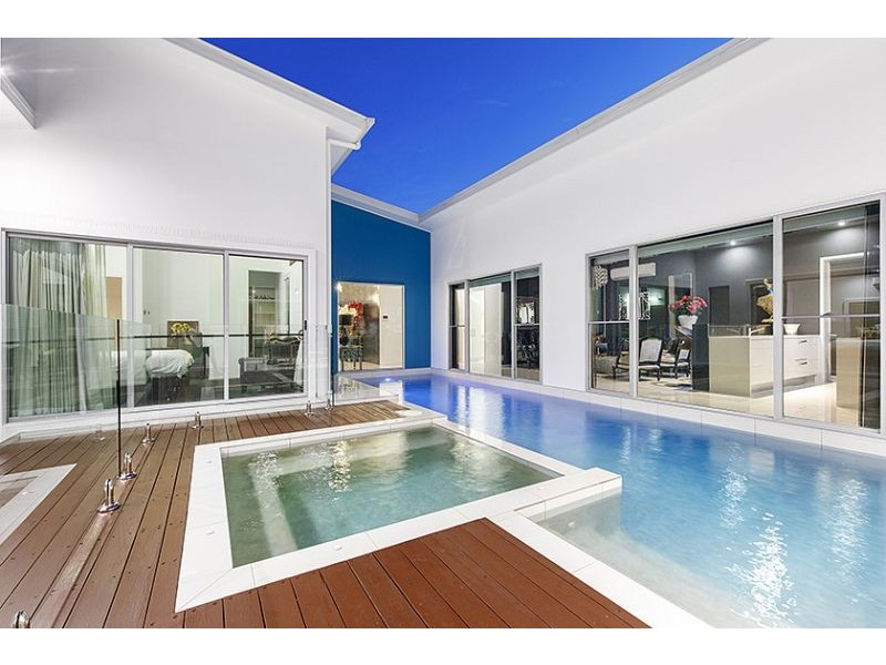 9 Aspera Place, Noosaville QLD 4566