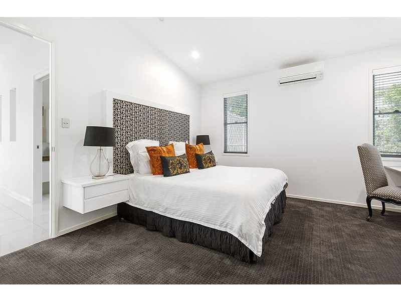 9 Aspera Place, Noosaville QLD 4566