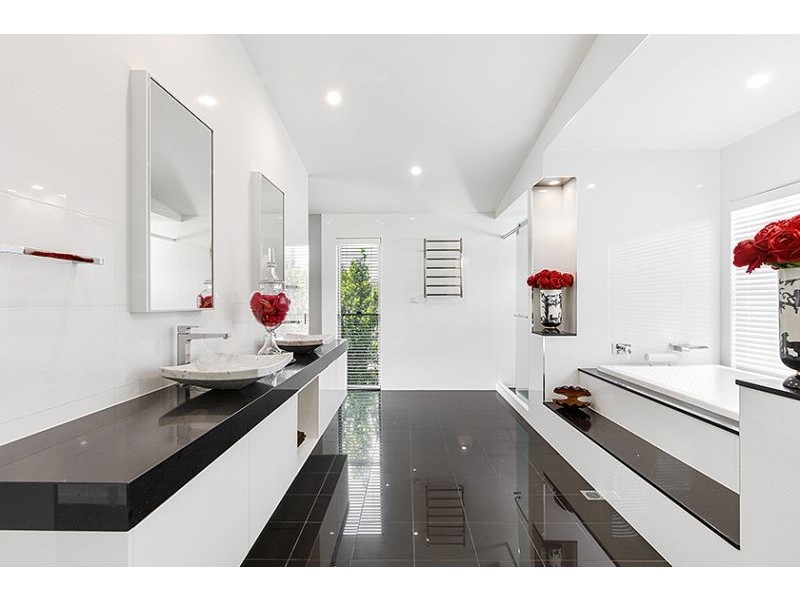 Australia/9 Aspera Place, Noosaville QLD 4566